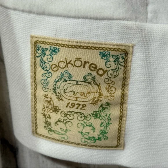 Ecko Unlimited Vintage Women's White and Blue Jean Jacket - Picture 14 of 15